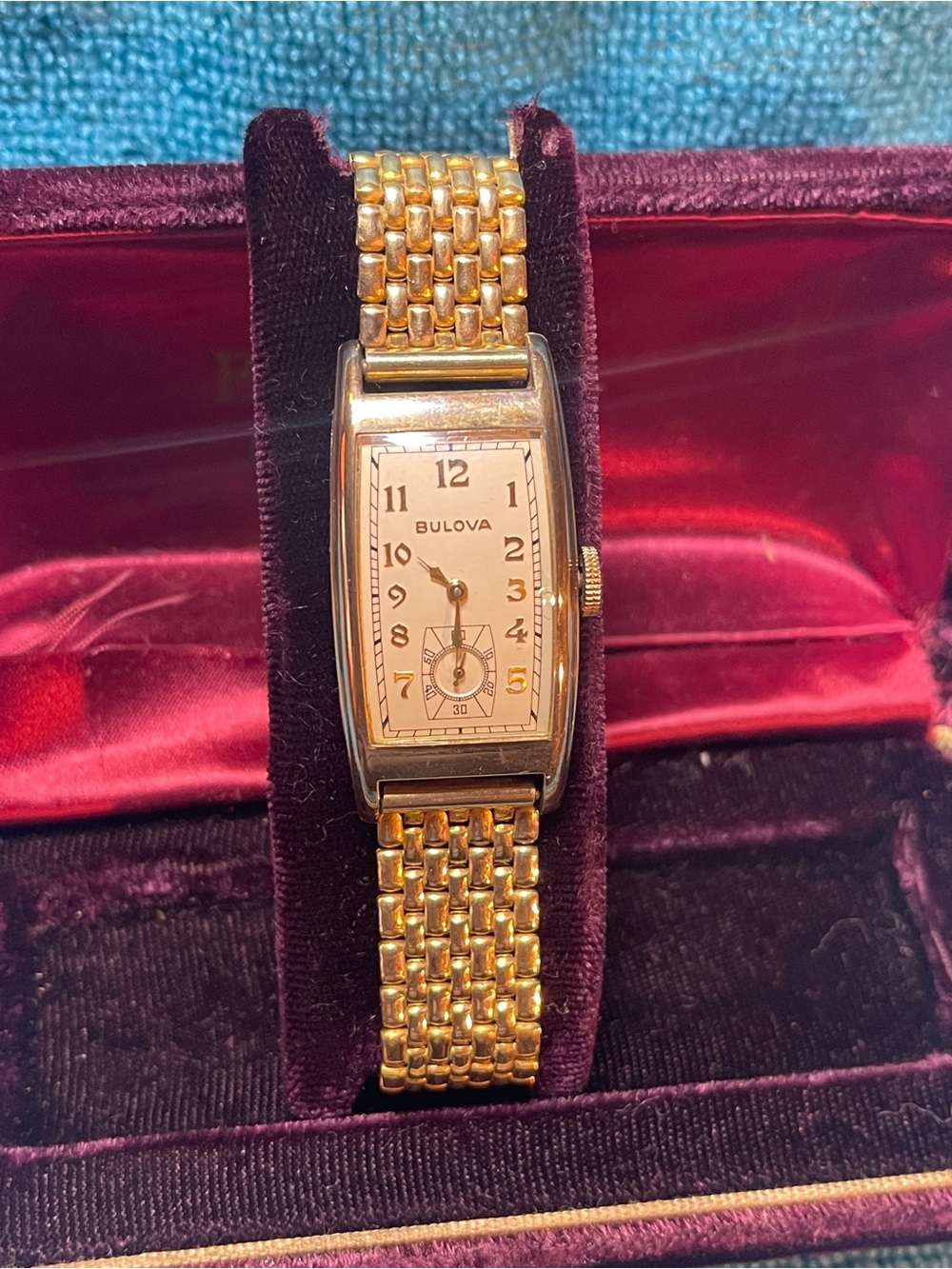 Vintage 1942 WWII Bulova "Minute Man" Tank Watch – Caliber 7AP 17J Mechanical